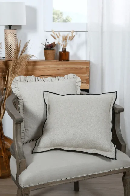 Pernă decorativă Aline 40X40 cm, culoare bej, cu paspoal negru, 81% bumbac 19% in - imagine 6