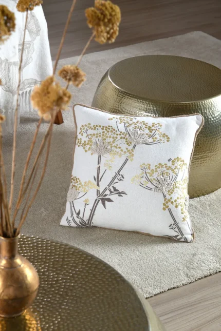 Pernă decorativă Oriana 40X40 cm, culoare auriu, 55% bumbac 45% poliester - imagine 2