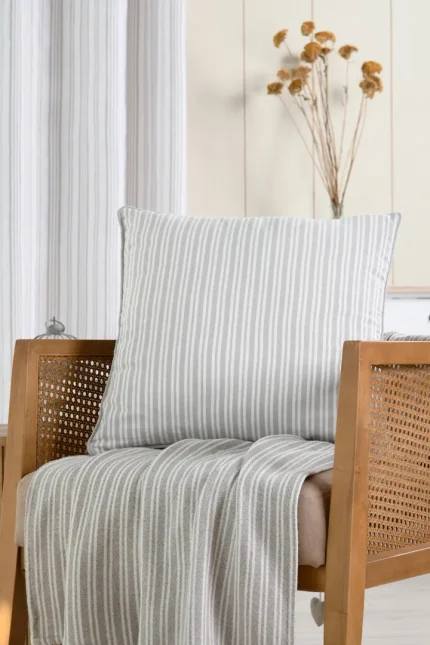 Pernă decorativă Josephine 50X50 cm, culoare bej, 55% bumbac 45% poliester - imagine 2