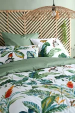 Lenjerie Arupana pat dublu King Size, 3 piese, cearsaf pilota 260X240 cm, 2 fete de perna 63×63 cm, culoare verde , 100% bumbac OEKO TEX