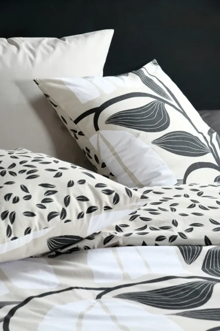 Lenjerie Joyna pat dublu, 3 piese, cearsaf pilota 240X220 cm, 2 fete de perna 63×63 cm, culoare natural, 100% bumbac OEKO TEX - imagine 3