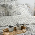 Cuvertură matlasată Gally 260X240 cm, 2 fețe de pernă 65X65 cm, culoare Natural, 100% poliester